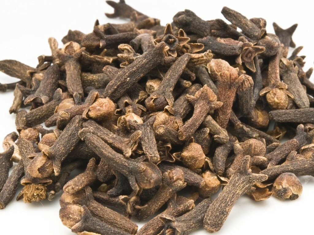 Cloves with a high concentration of polyphenols